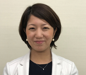 竿山 真理子