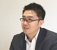 金岡 健治