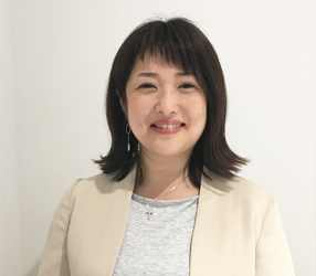 新保 かおり