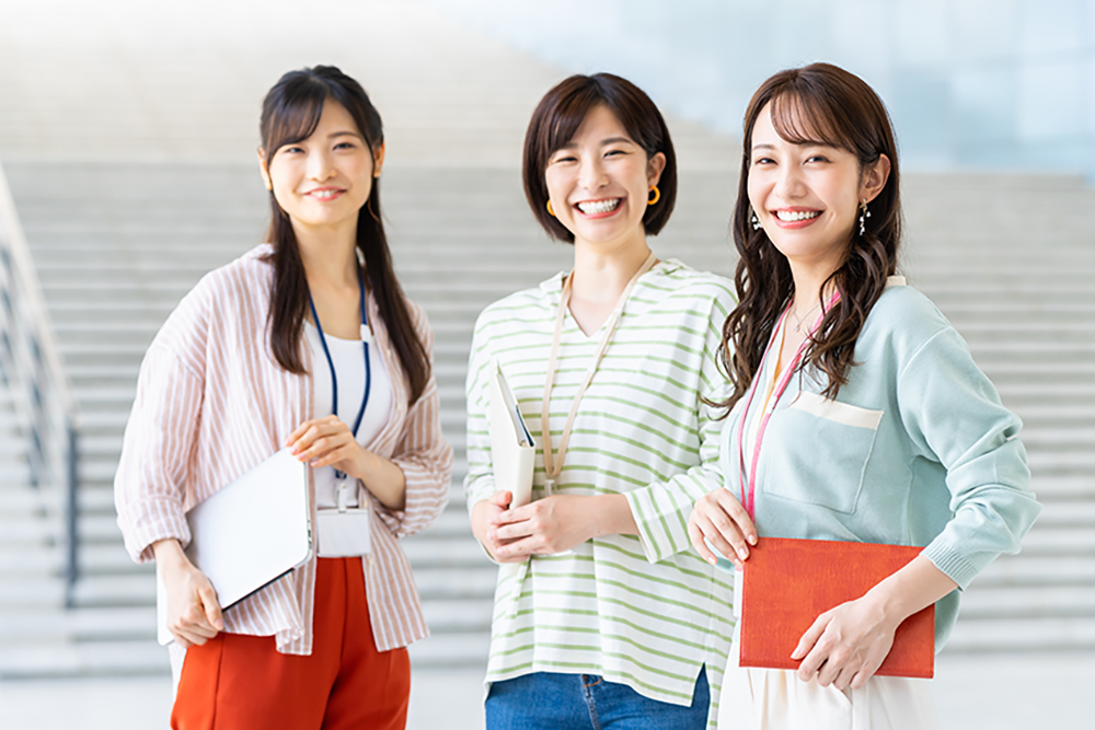 特徴03：幅広い業界・企業のお仕事ご紹介